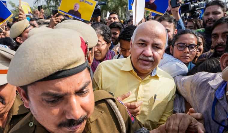 Delhi: Case filed against AAP leaders Manish Sisodia, Satyendar Jain in Rs 2,000 crore classroom construction scam