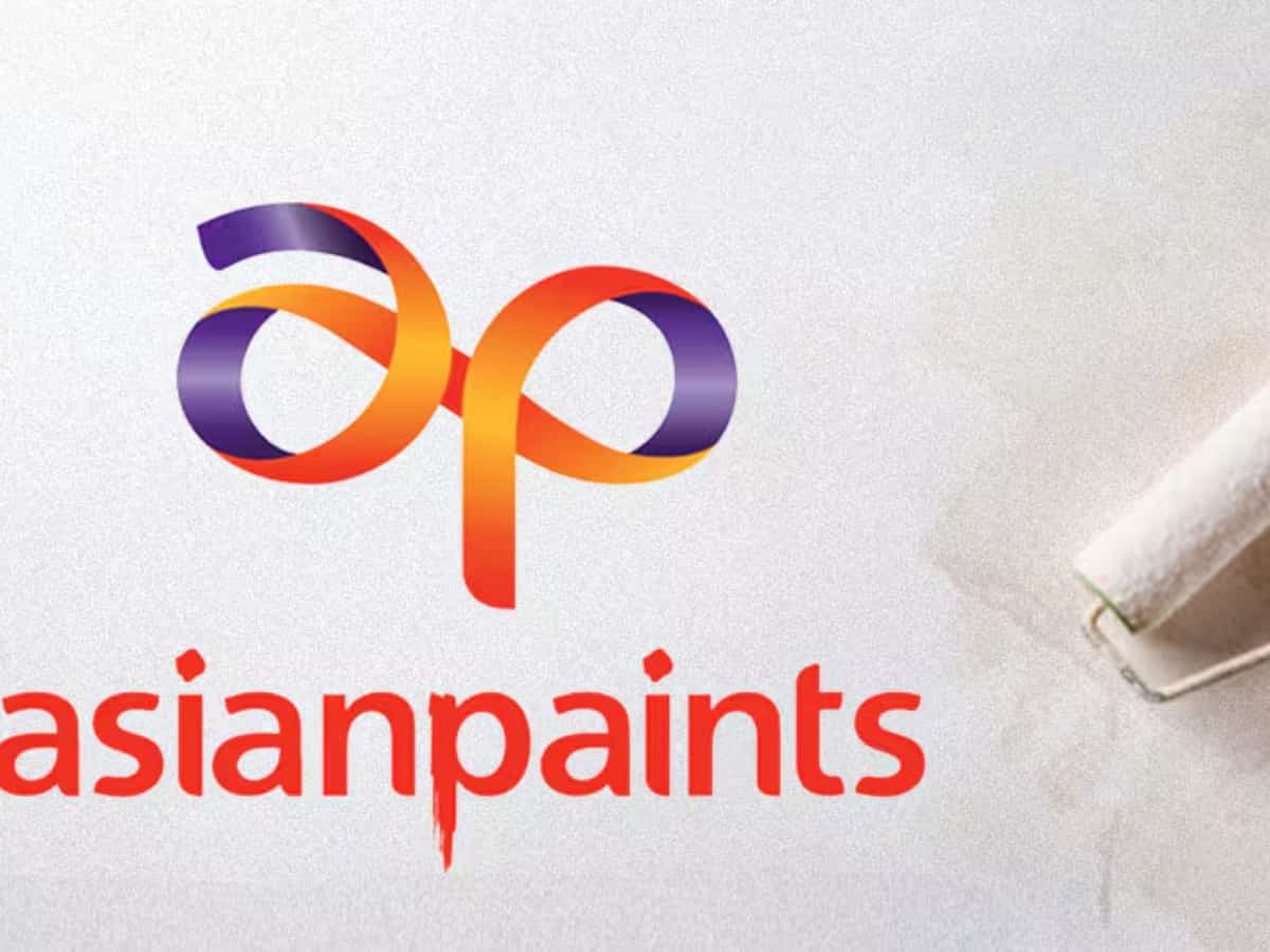 Asian Paints Q4 Results: Profit drops 45% to Rs 692 crore, revenue and margins also decline