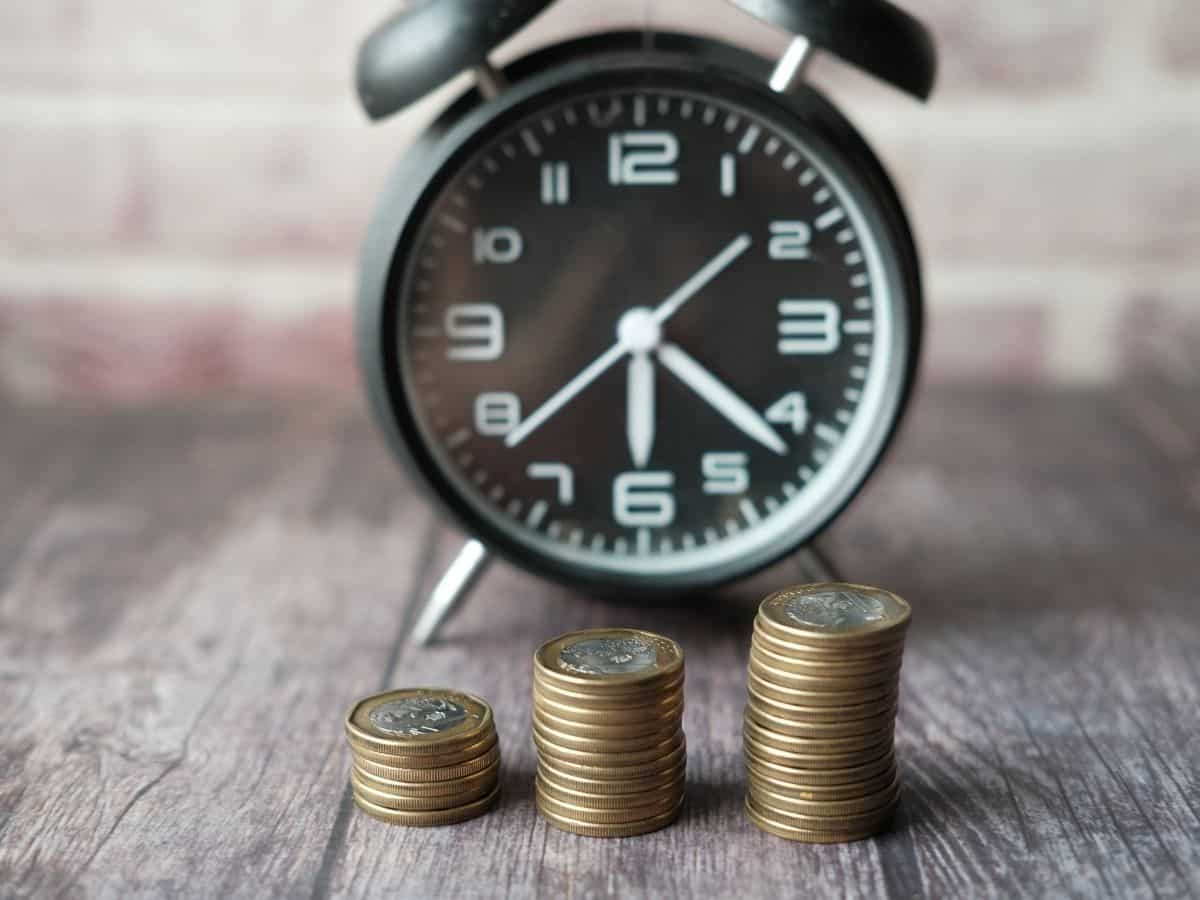 Start early for better returns Start early for better returns