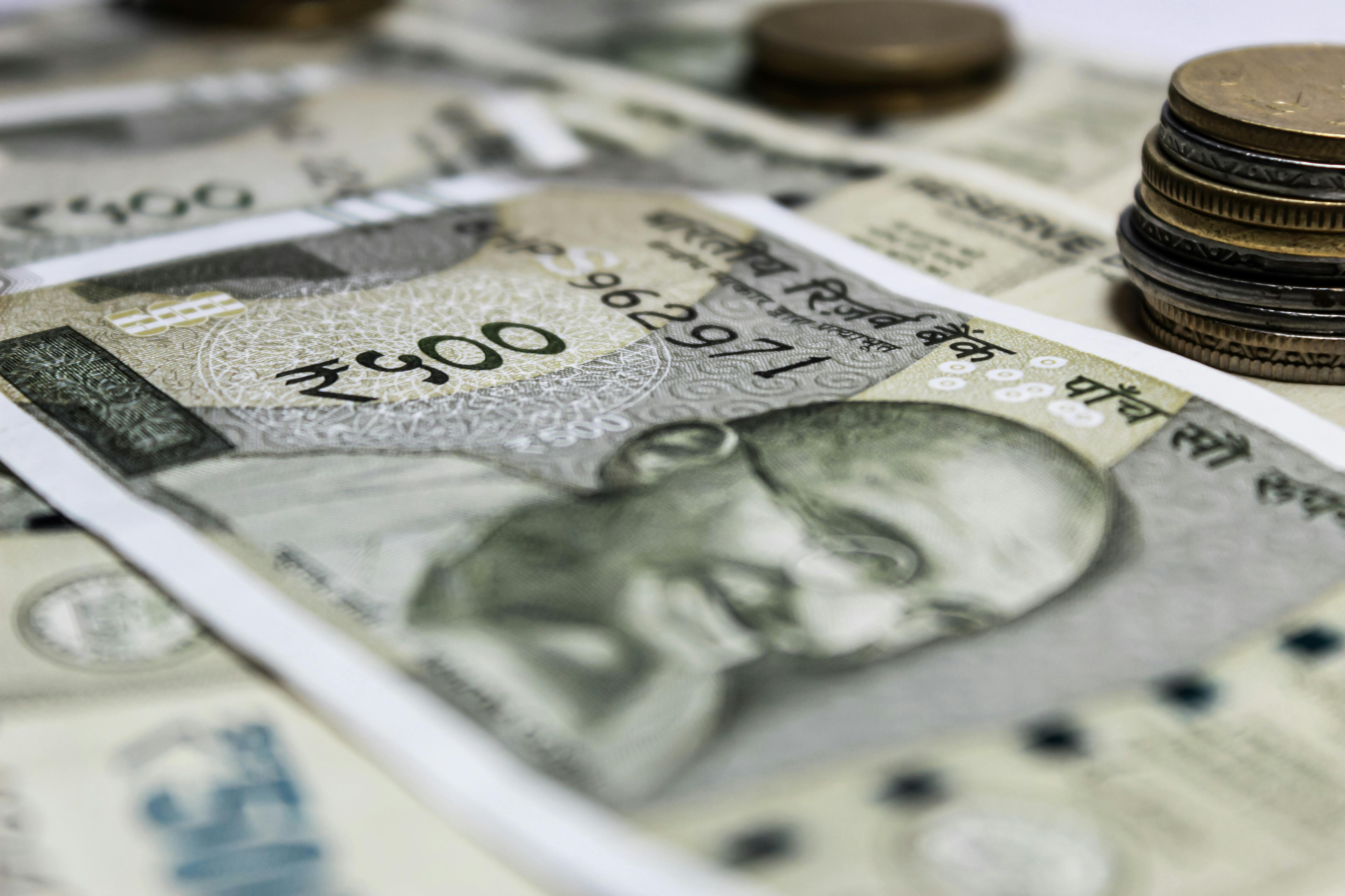 India remains fastest-growing economy at 'precarious moment' for