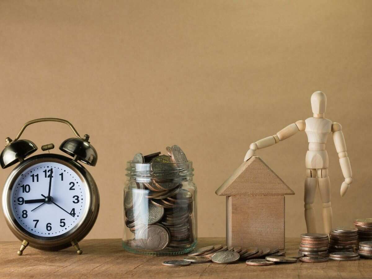 How much wealth can you build with Rs 25,000 monthly SIP investment: If annualised return is 14%
