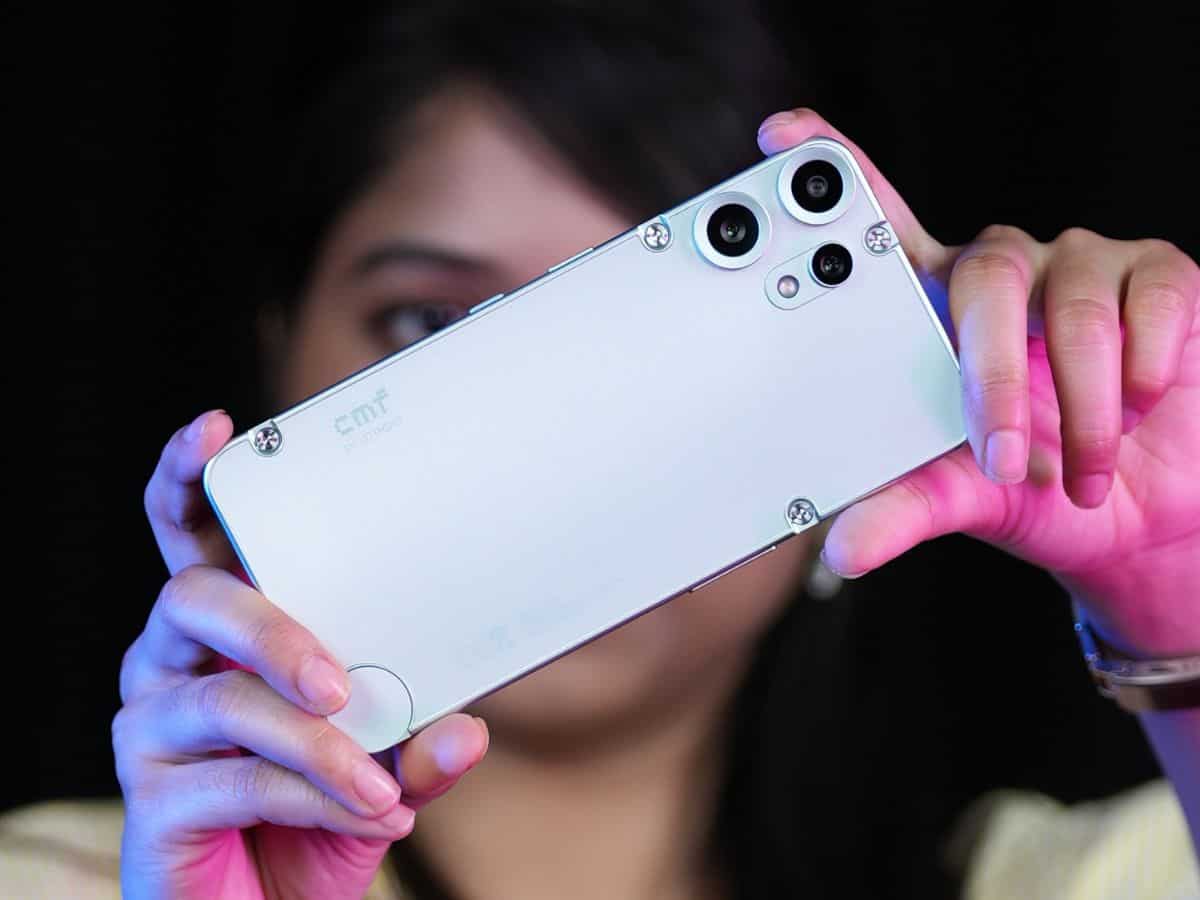 CMF Phone 2 Pro　ホワイト美品 中古】NOTHING 国内版 【SIMフリー】 CMF Phone 2 Pro ホワイト