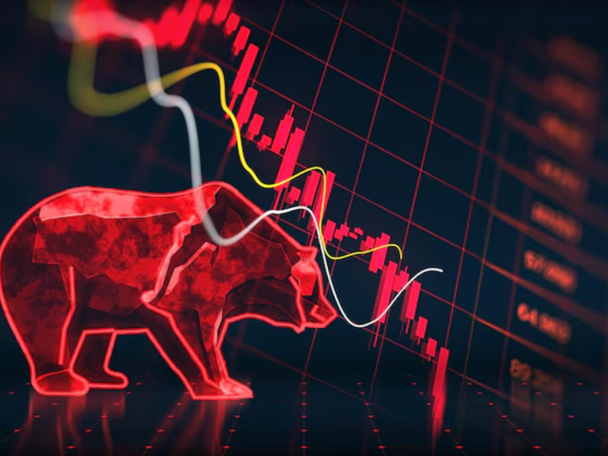Final Trade: Sensex down 645 pts, Nifty closes