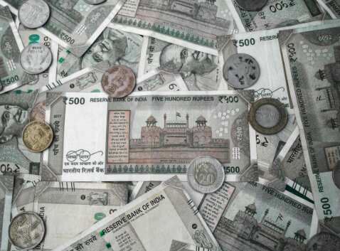 Currency Market News: Rupee weakens 15 paise to 86.10 vs US dollar 