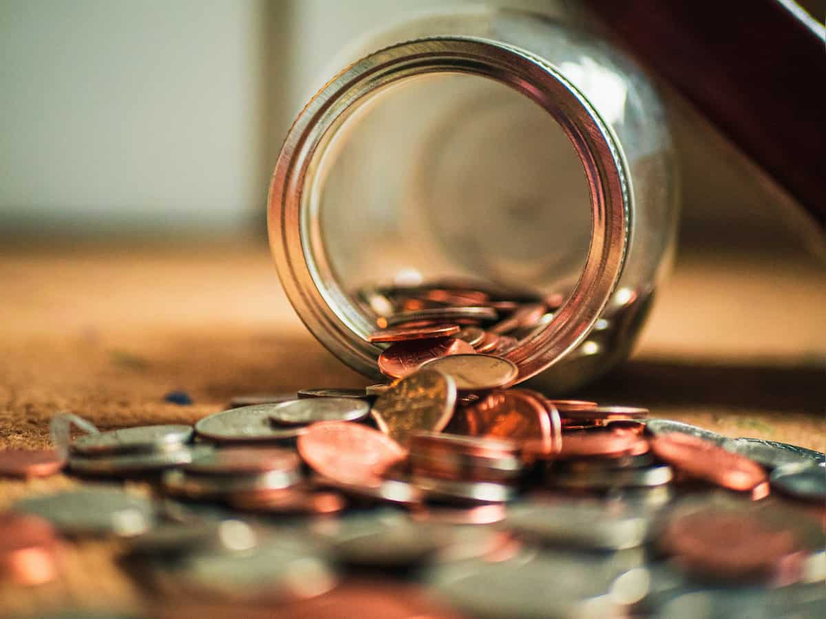 ICICI and HDFC Bank cut FD interest rates