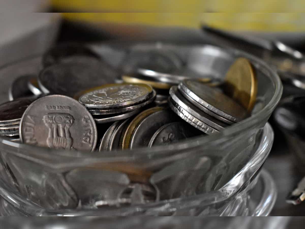 Currency Market News: Rupee gains 19 paise to