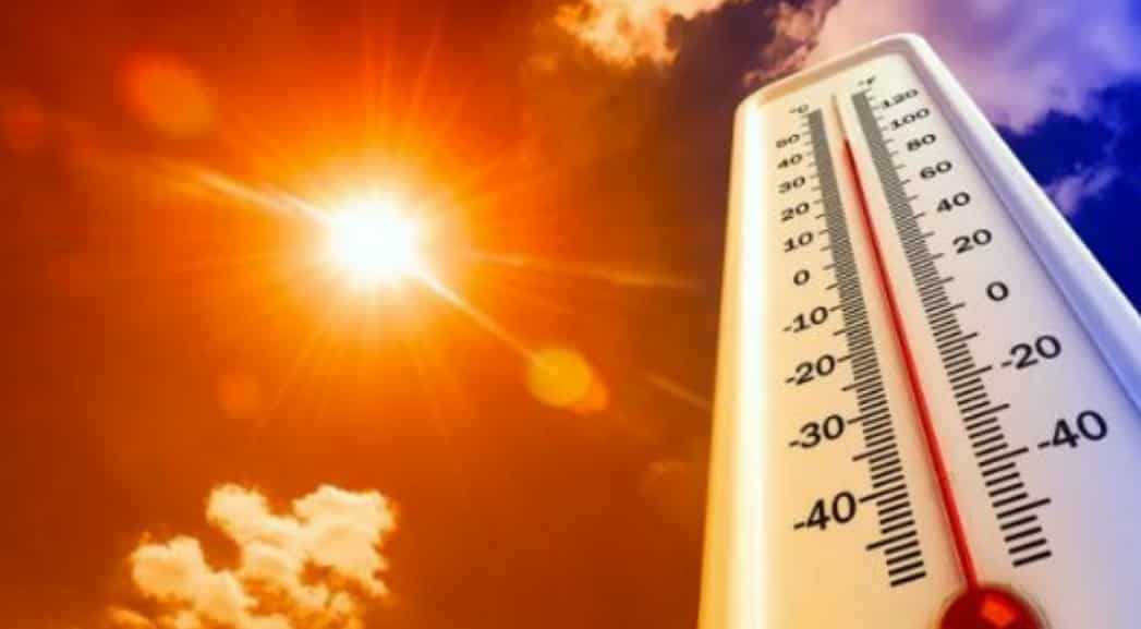 Delhi temperature today heatwave alert mercury likely to hit 45 degrees Celsius yellow alert issues weather in rajasthan Jaipur Punjab Haryanachandugarh jammu Kashmir Ladakh Madhya pradesh