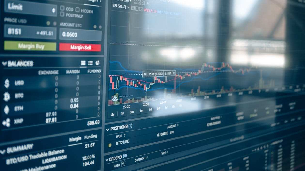 Metal Stocks to Buy | Lloyds Metals and Energy shares