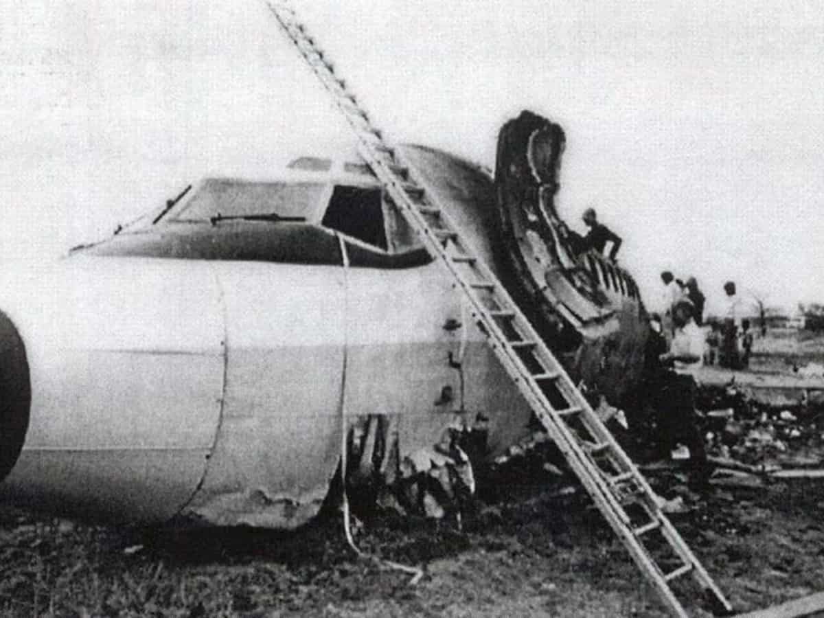 1993 Aurangabad takeoff crash kills 55 1993 Aurangabad takeoff crash kills 55
