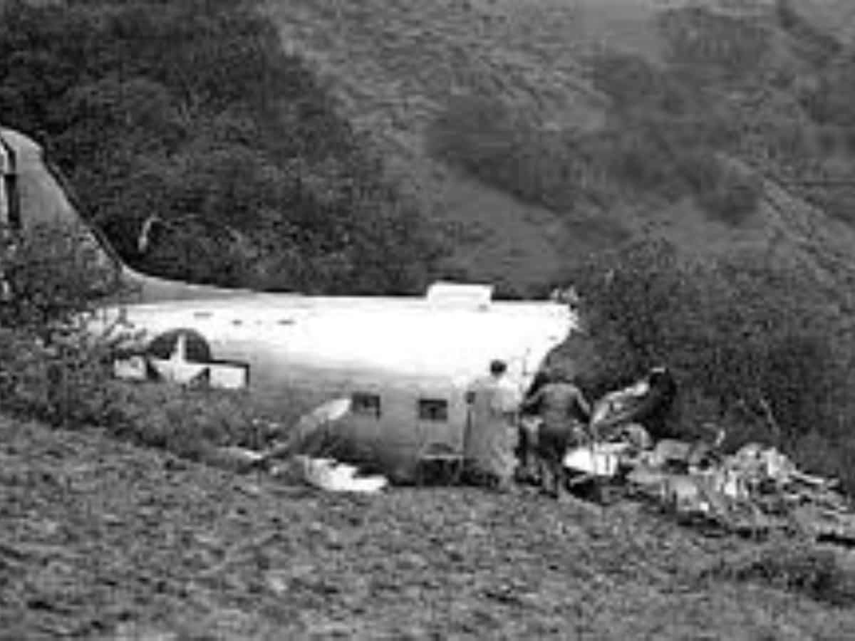 1991 Imphal hills crash leaves 69 dead 1991 Imphal hills crash leaves 69 dead