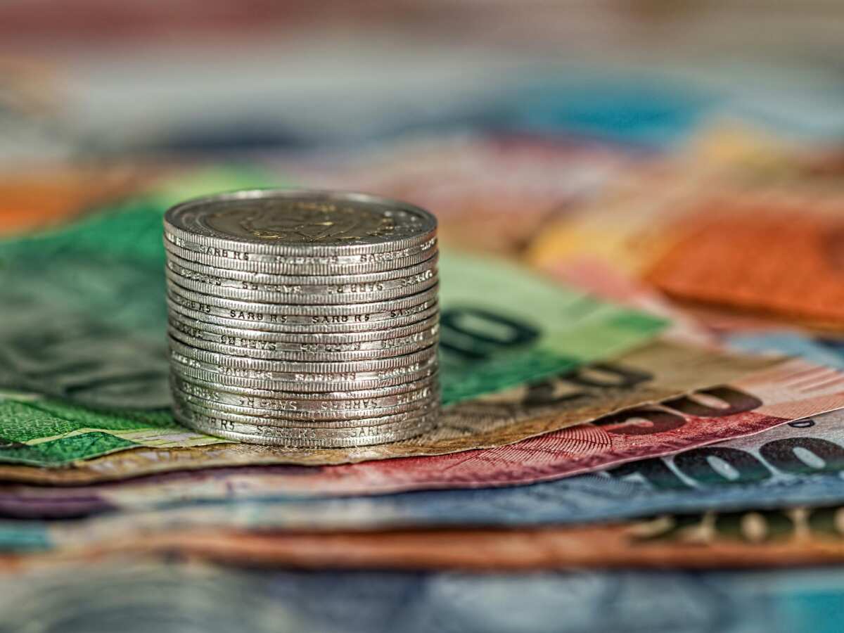 What is Gratuity? A legal reward for long-term service What is Gratuity? A legal reward for long-term service