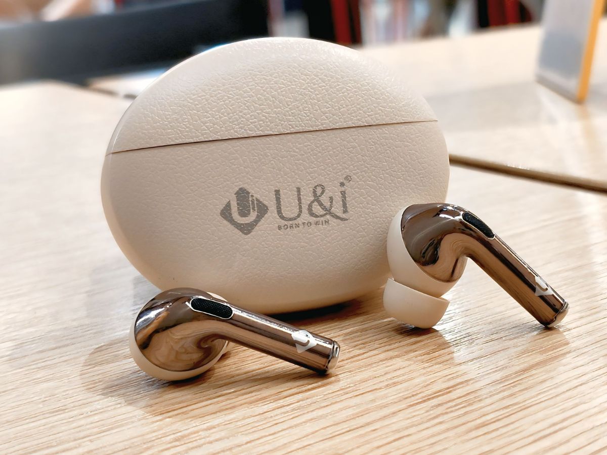 U&i TWS-7227 Review: Stylish, lightweight & surprisingly good for the price, but...