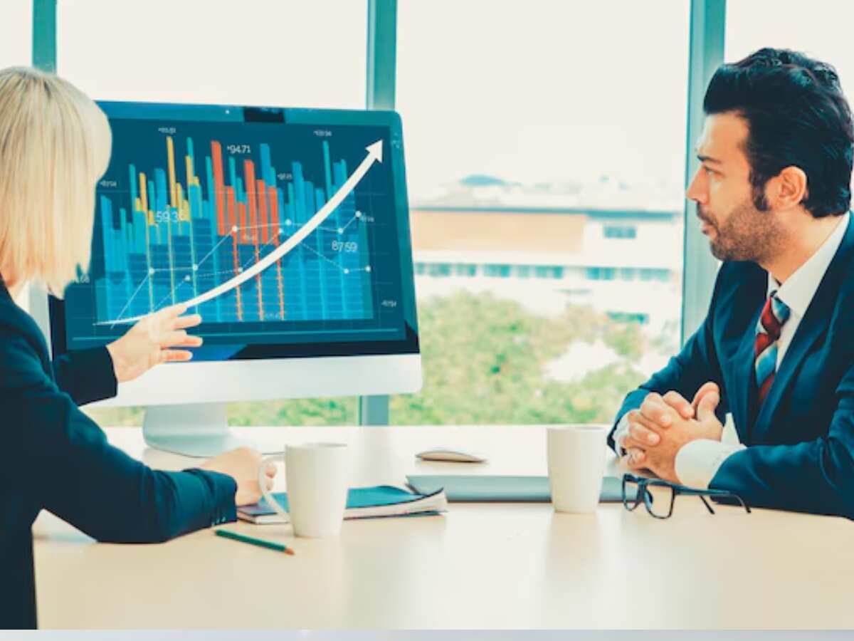 Swiggy, JSW Energy among top 10 largecap stocks mutual funds bought in May 2025