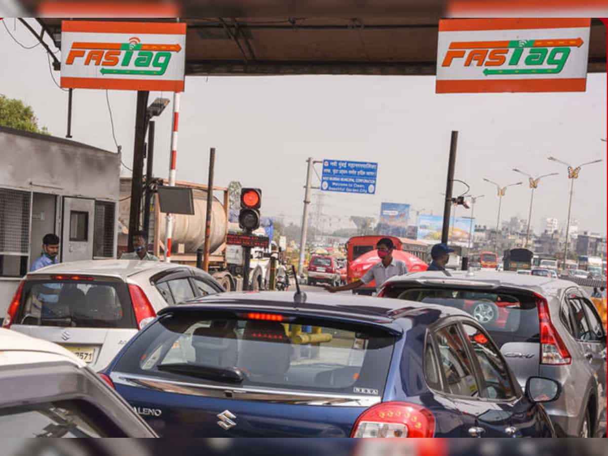 FasTag Annual Pass: Centre launches Rs 3,000 yearly