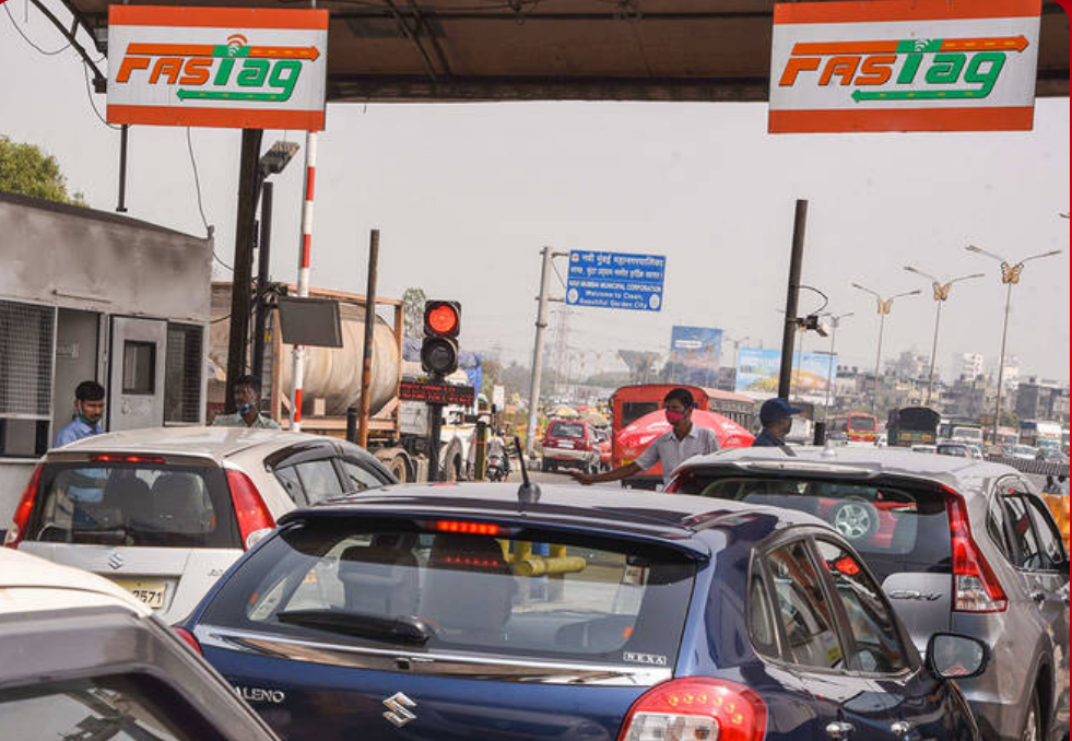 FasTag Annual Pass: Centre launches Rs 3,000 yearly