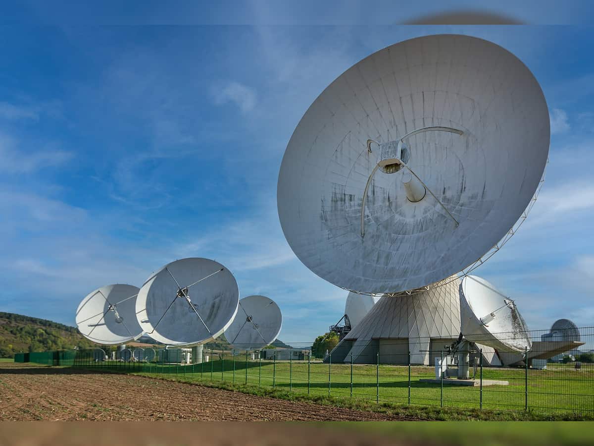 Telecom Sector Sees Marginal Growth: Wireless ARPU rises