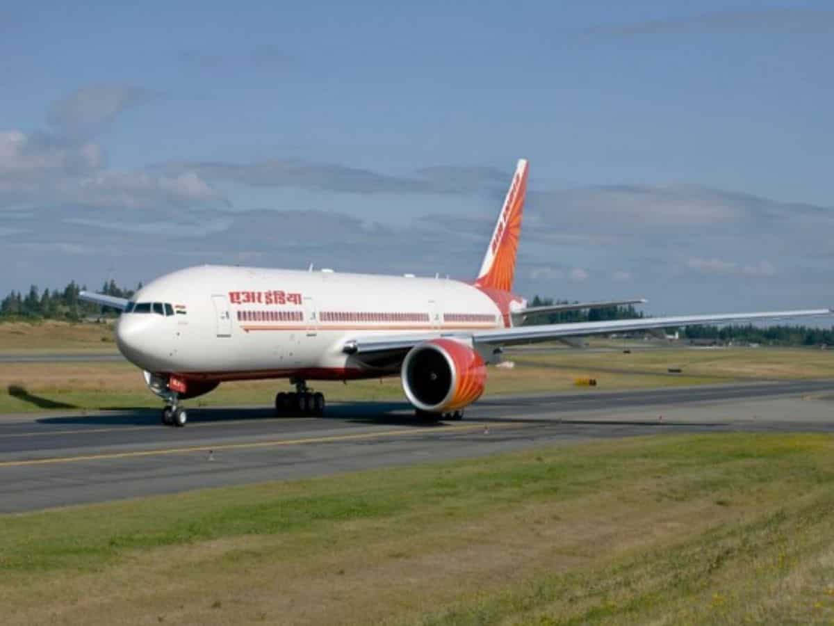 Air India Plane Crash Impact: Airline bookings fall by one-fifth, airfares  drop by up to 15%, says report | Zee Business