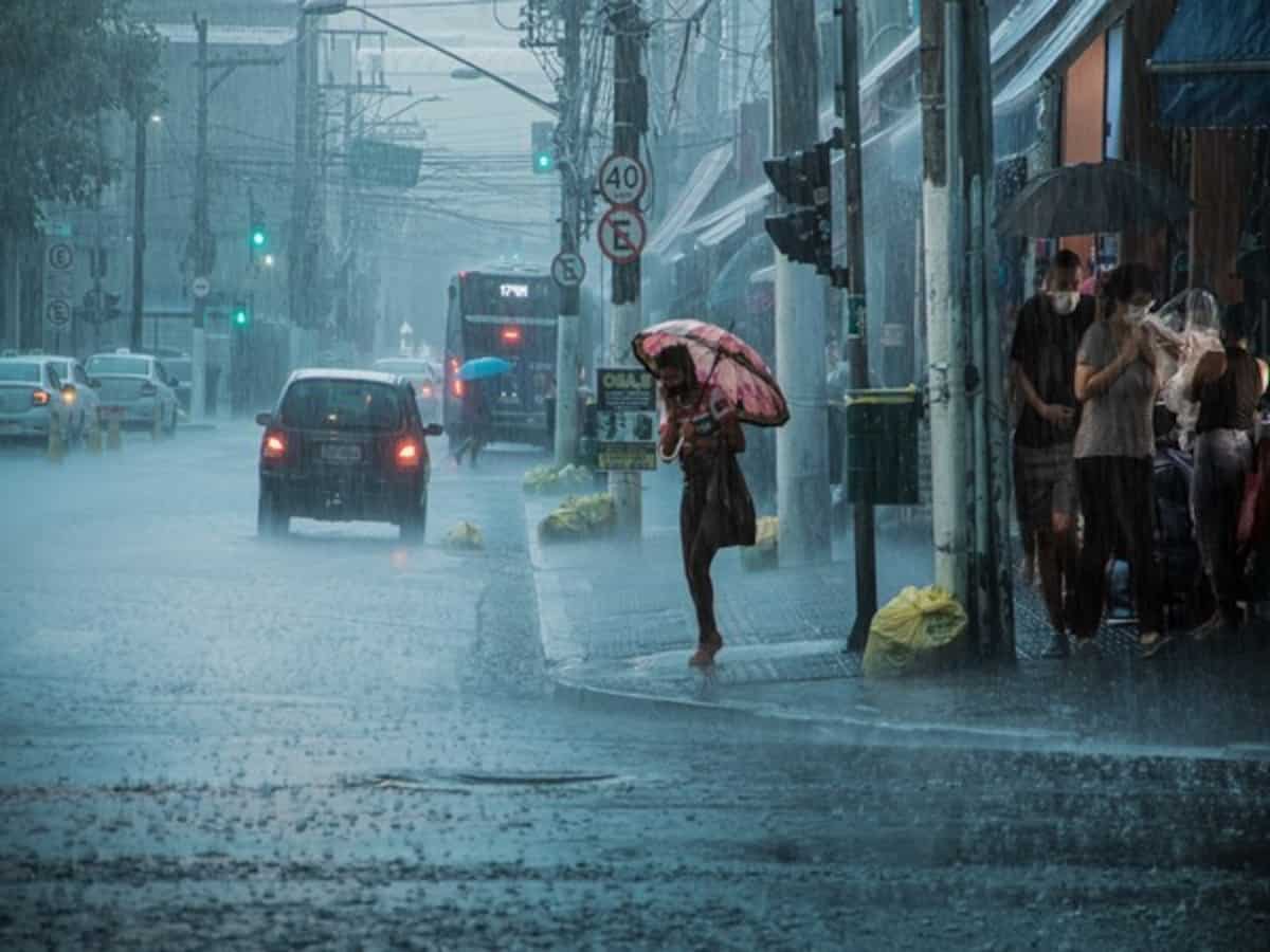 Heavy Rainfall Alert: IMD forecasts intense showers across