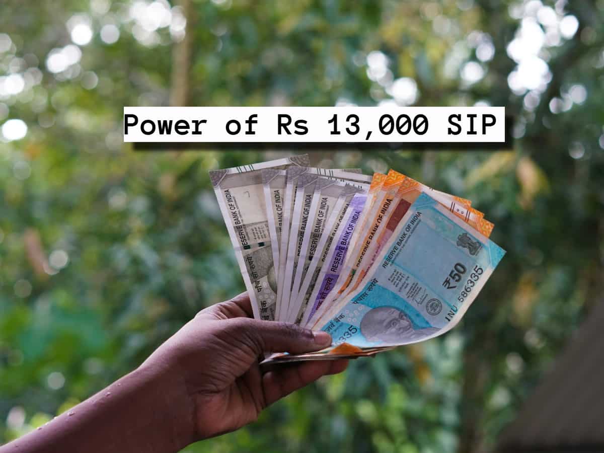 Power of Rs 13,000 SIP: How long it will take to build Rs 9,00,00,000 corpus through mutual funds