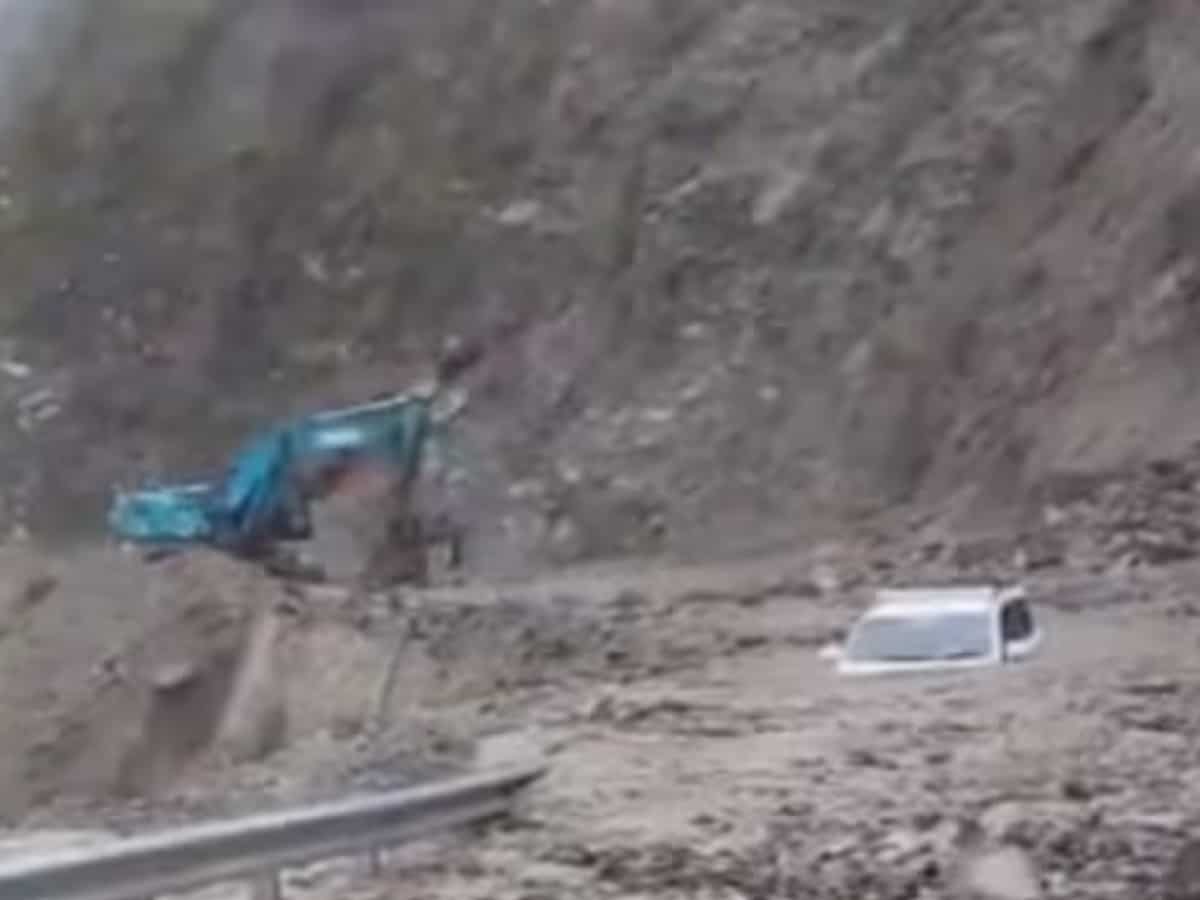Uttarakhand Rains: Badrinath-Rishikesh highway blocked, passenger movement halted across key pilgrimage routes