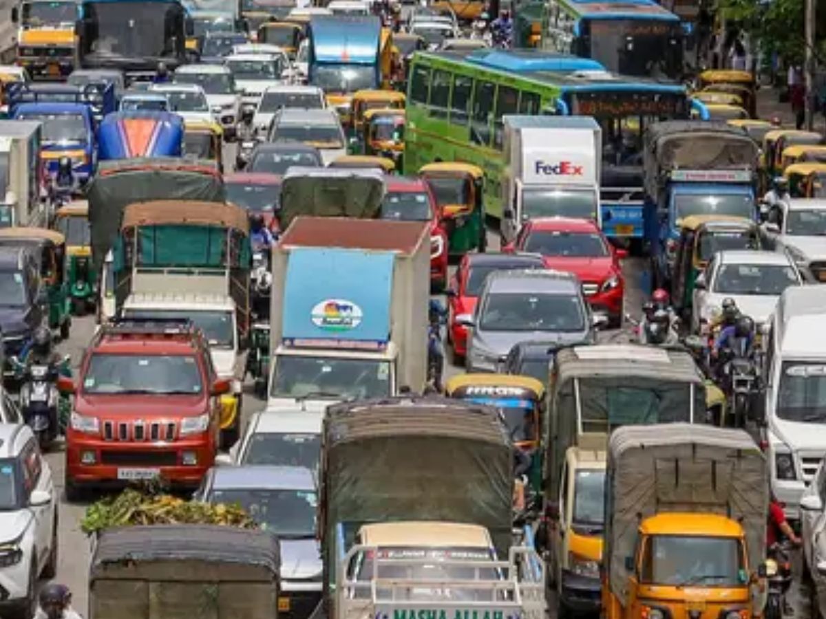 Warning! Drive end-of-life vehicle? From Nov 1, ‘Operation