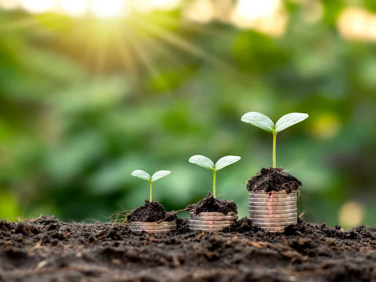 Lumpsum vs SIP for long-term wealth creation: Assuming a 13% annualised return