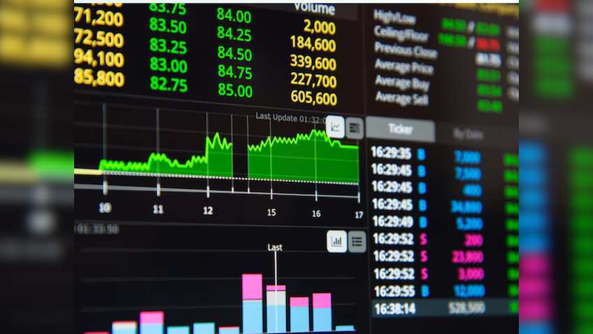 Final Trade: Nifty ends at 25,476 in a rangebound trade; HCL Tech top loser 