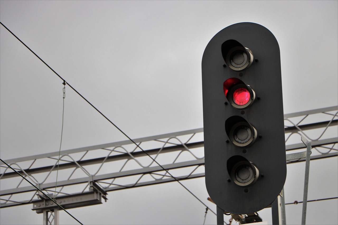 Signal gear replacement work disrupts train services; Railways