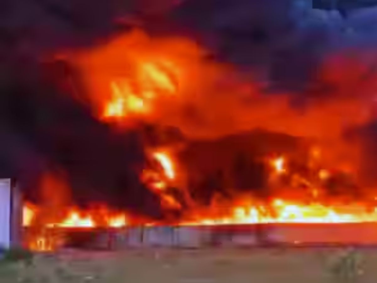 Diesel-laden goods train catches fire near Tiruvallur, disrupts