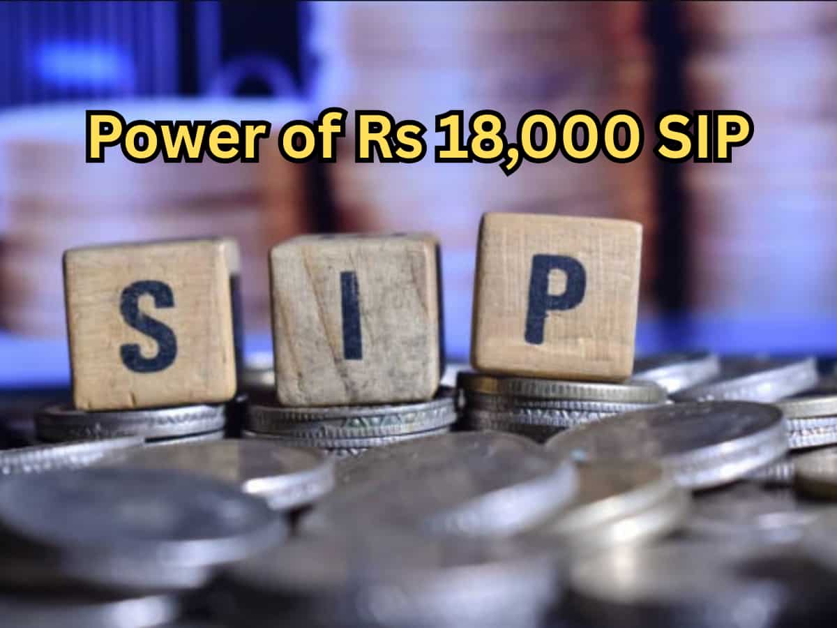 Power of Rs 18,000 SIP: Can one generate Rs 17 crore corpus with just Rs 18,000 monthly investment?