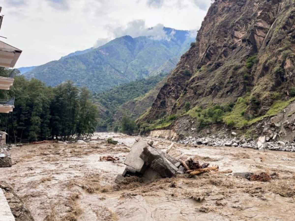 Centre will do everything for reconstruction in monsoon-hit Himachal Pradesh: Nitin Gadkari assures JP Nadda