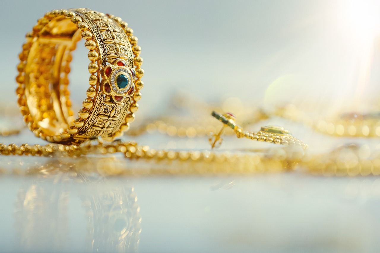 Over one lakh jobs in India's jewellery industry at risk due to fresh US tariffs: Jewellery exporters