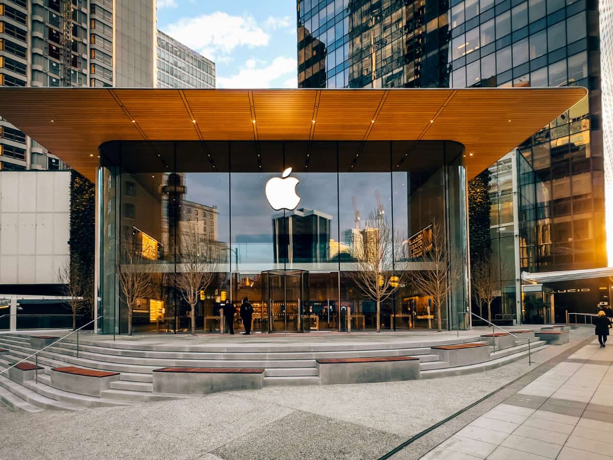 Apple to pledge additional 0 billion for US manufacturing amid Trump’s tariff pressure