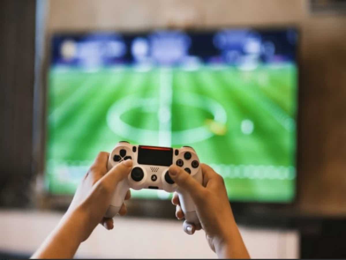 Cabinet clears Online Gaming Bill, online betting set to be punishable: Sources