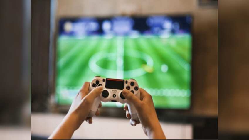 Cabinet clears Online Gaming Bill, online betting set to be punishable: Sources