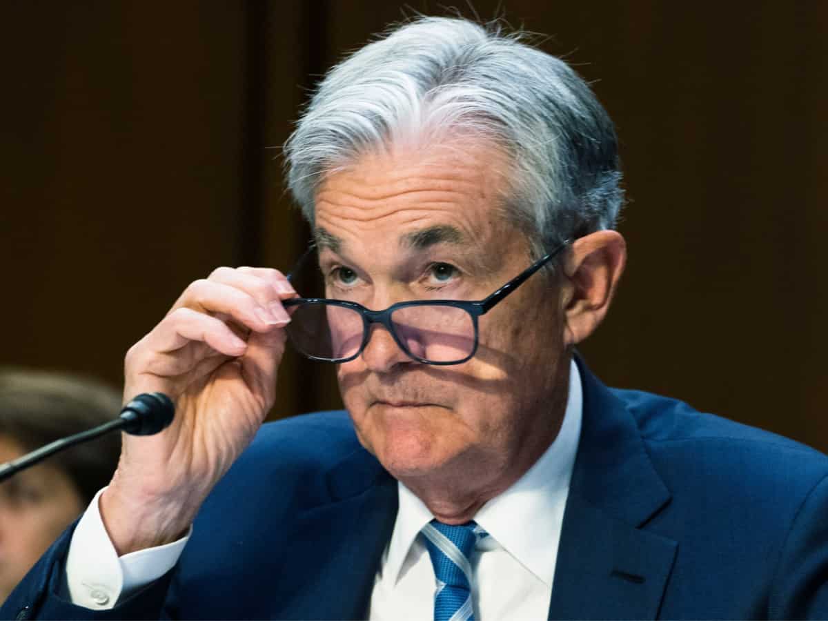 Fed minutes show split as officials grapple with tariffs, inflation risks, and labor market weakness
