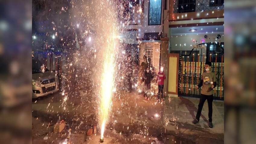 Supreme Court says firecracker ban must be nationwide, not limited to Delhi