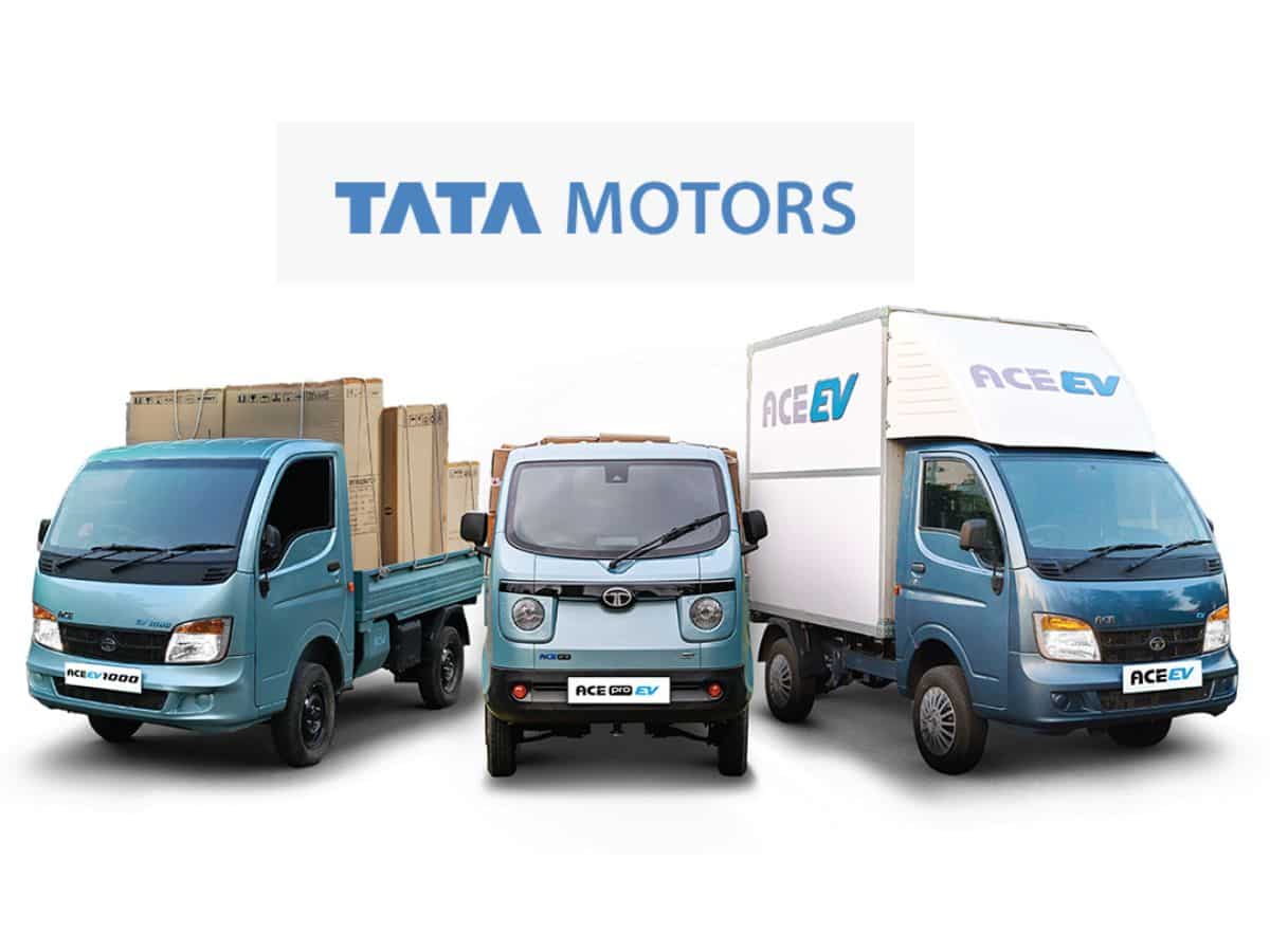 Tata Motors strengthens EV ecosystem, crosses 25,000 public chargers for electric SCVs
