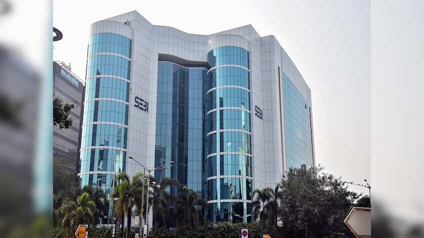 SEBI to consult govt on opening commodity derivatives to banks, insurers and pension funds