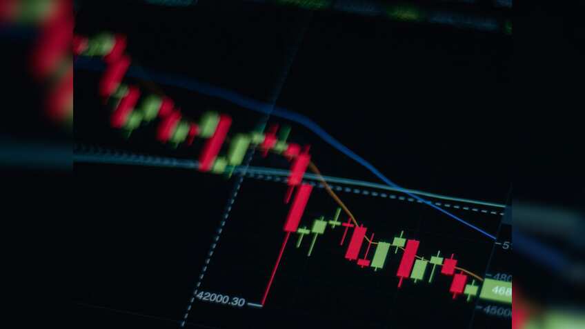 Sensex, Nifty fall for 2nd day as IT stocks bleed post-H-1B visa fee hike; worst day for IT investors in 5 months