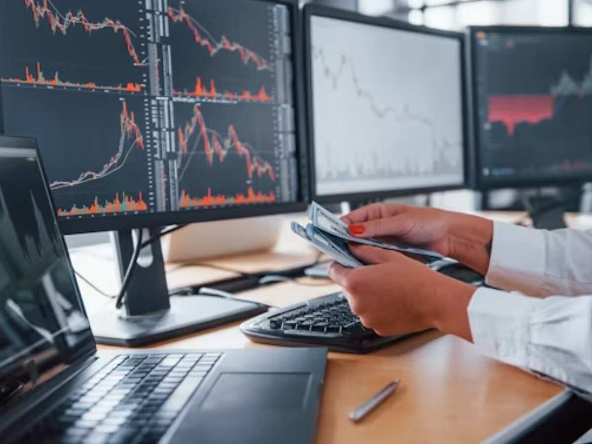 What's driving Hyundai stock's 2x return over Nifty Auto in 6 months? 