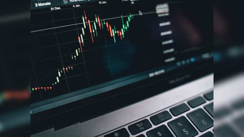 Sensex sheds 733 pts, Nifty slumps to 24,655 as investors weigh Trump tariffs, Accenture outlook
