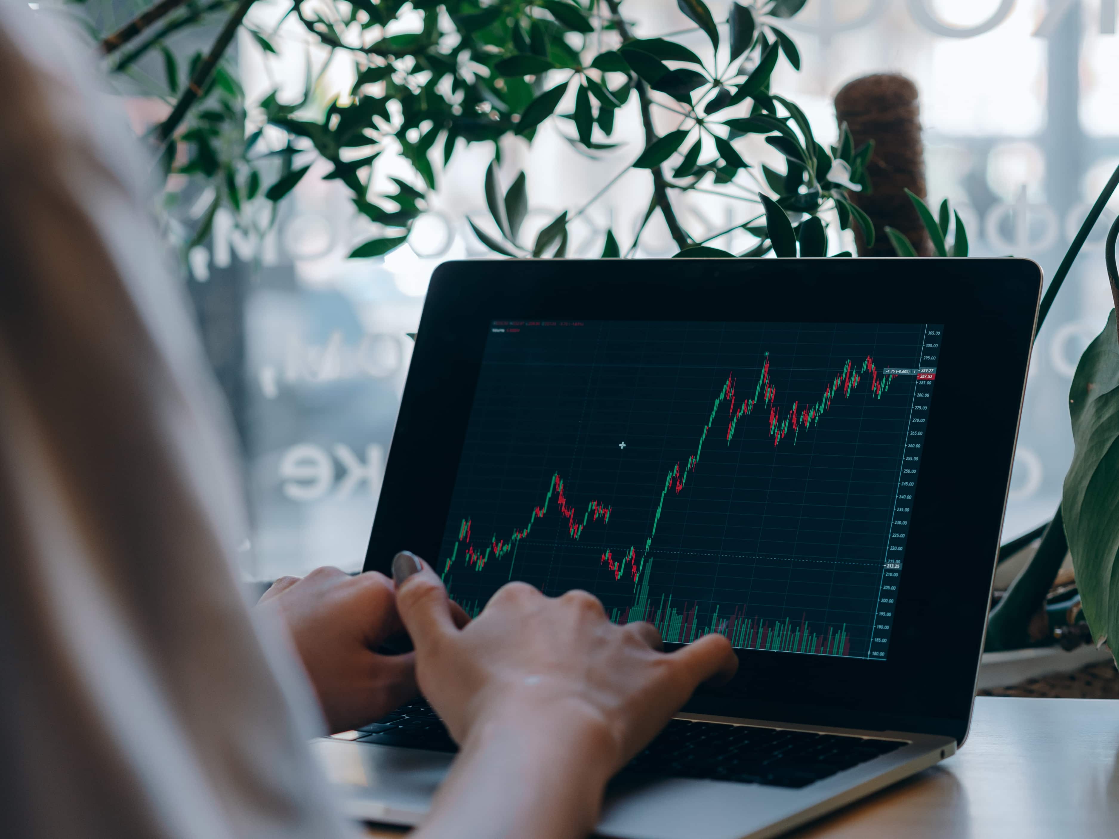 Genus Power Share Price