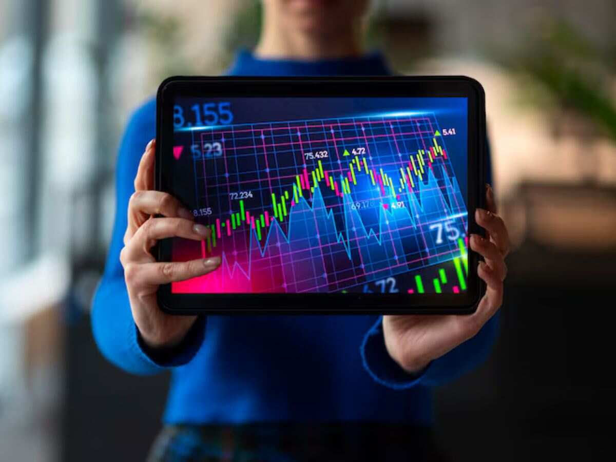Why retail investors keep losing money in futures & options, explained with examples