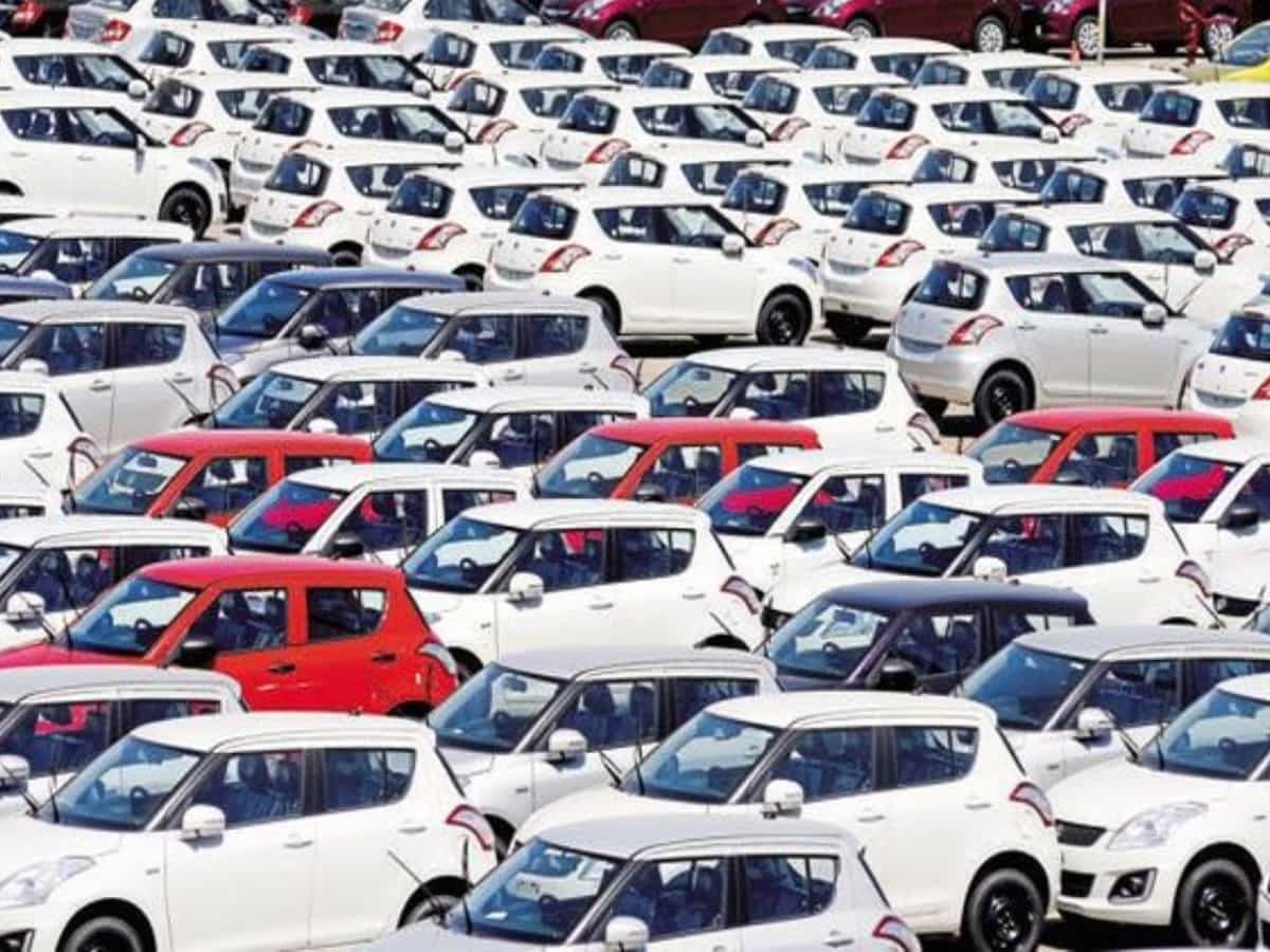 Sept Auto Sales: Maruti leads, Hyundai drops to fourth; Nifty Auto ends flat