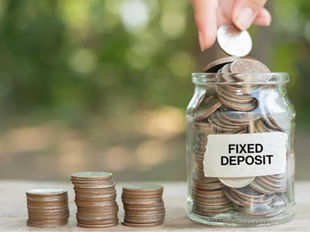 Latest 1-year FD Rate: Here is what senior citizens and general public can get on Rs 5 lakh deposit from banks like SBI, PNB and ICICI Bank