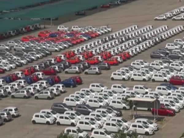 India's automobile industry sees record 34% YoY festive season growth: FADA