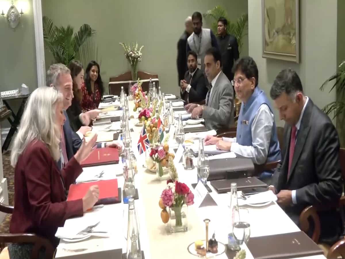 India, UK agree to fast-track new trade pact under CETA, aim to double trade by 2030