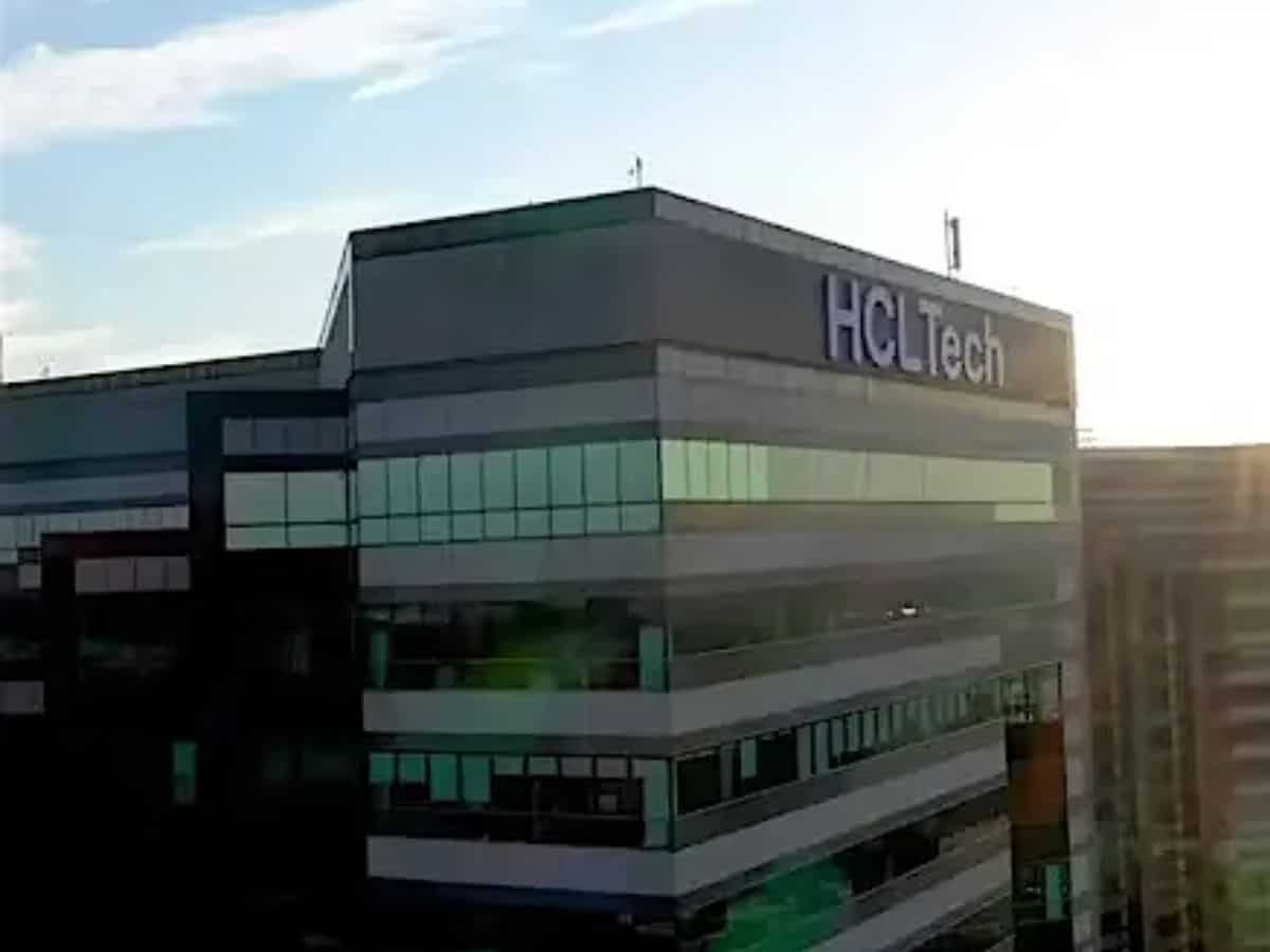 HCL Tech Headcount: Amid IT layoffs, Noida-based firm adds 3,489 employees in Q2 FY26; attrition at 12.6%