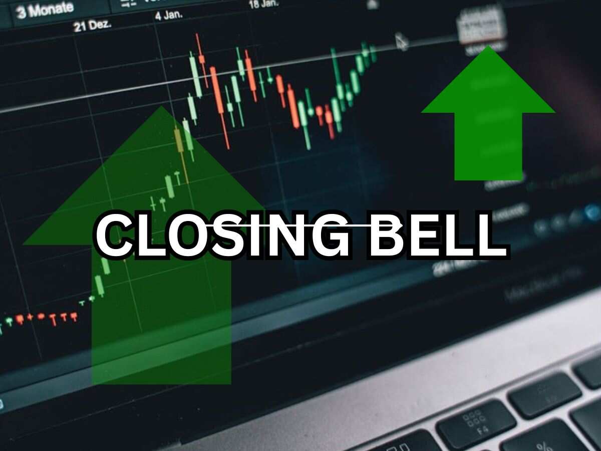 Closing Bell: Sensex up 485 pts, Nifty reclaims 25,700 led by financial, FMCG shares; Wipro tumbles after Q2 results